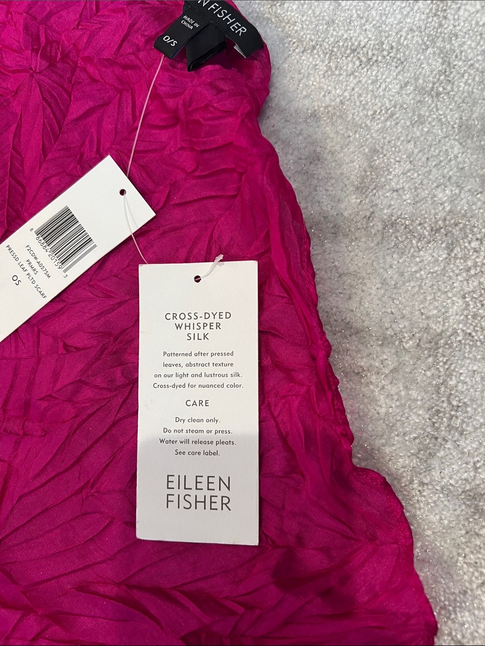 Eileen Fisher pressed lead pltd scarf in cross dyed whisper silk - Picture 3 of 4
